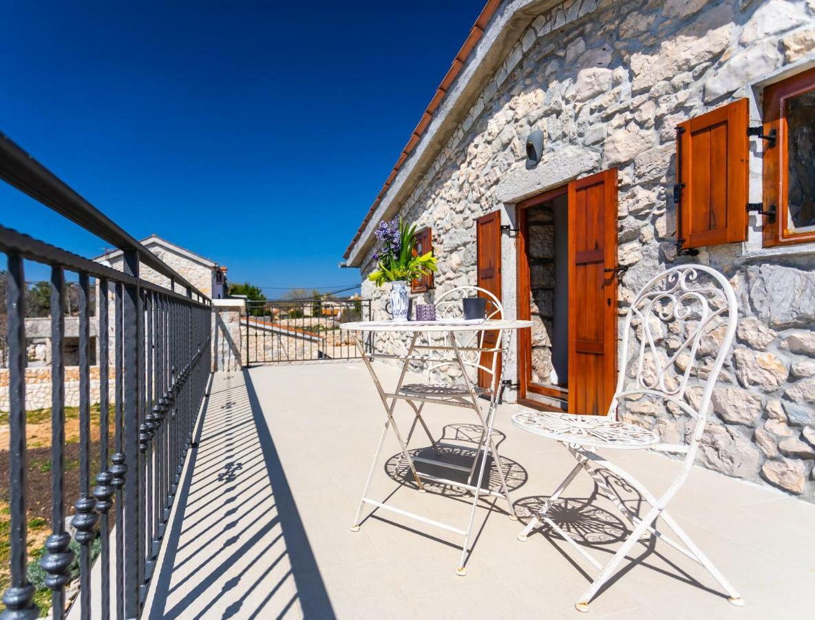 Villa Korina Pinezići Buitenkant foto