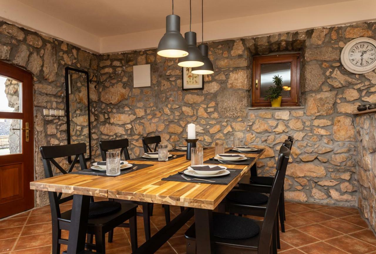 Villa Korina Pinezići Buitenkant foto