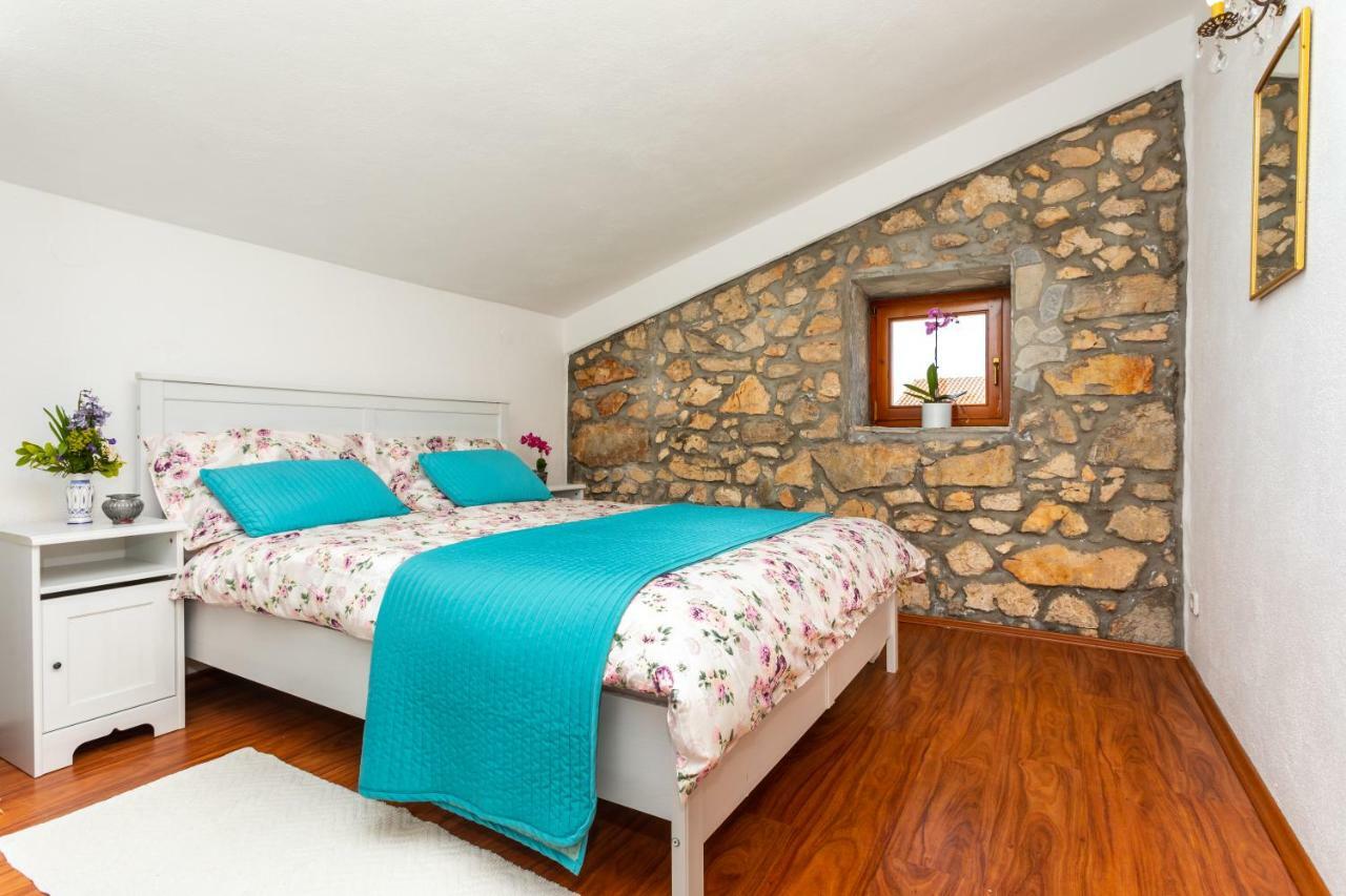 Villa Korina Pinezići Buitenkant foto