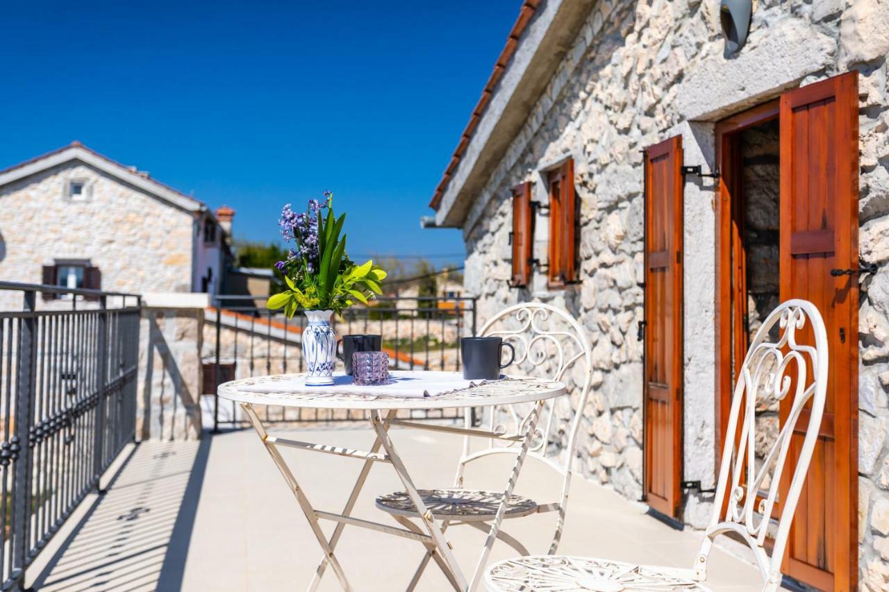 Villa Korina Pinezići Buitenkant foto